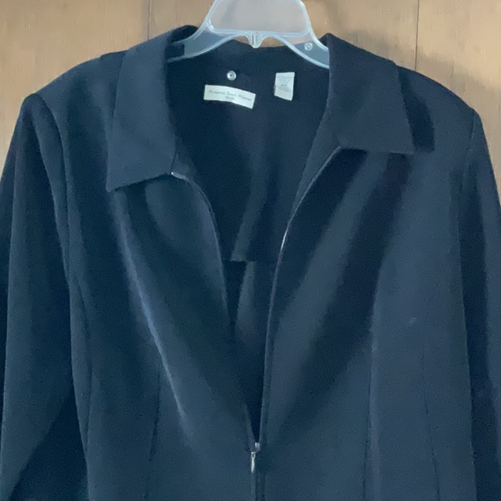Women's Black Jacket